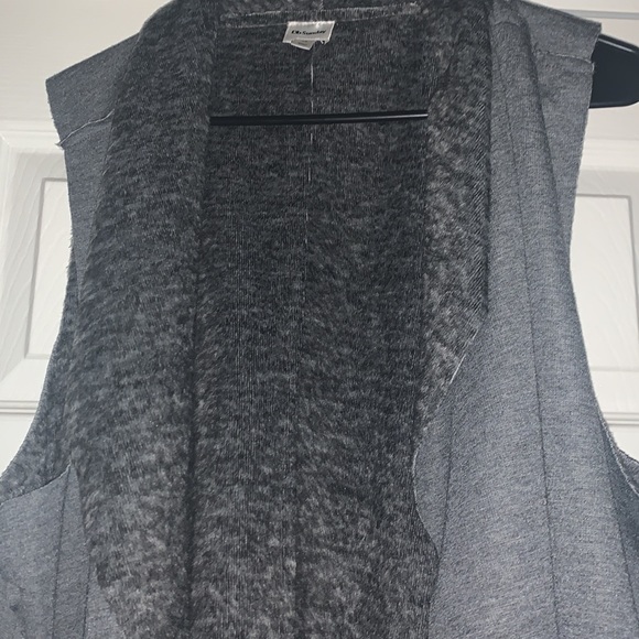 Very soft vest - Picture 2 of 6